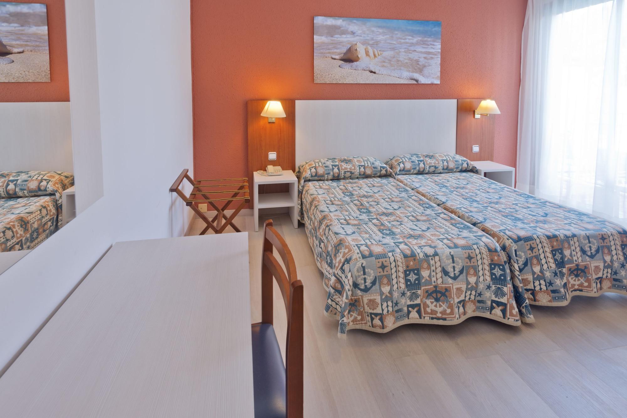 Ght Balmes, Hotel-Aparthotel&Splash Calella Dış mekan fotoğraf